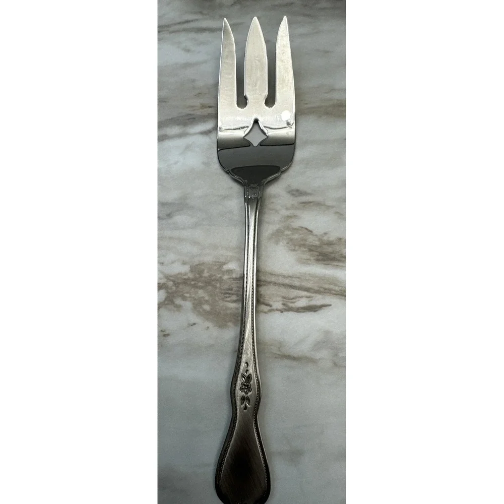 Oneida piece set